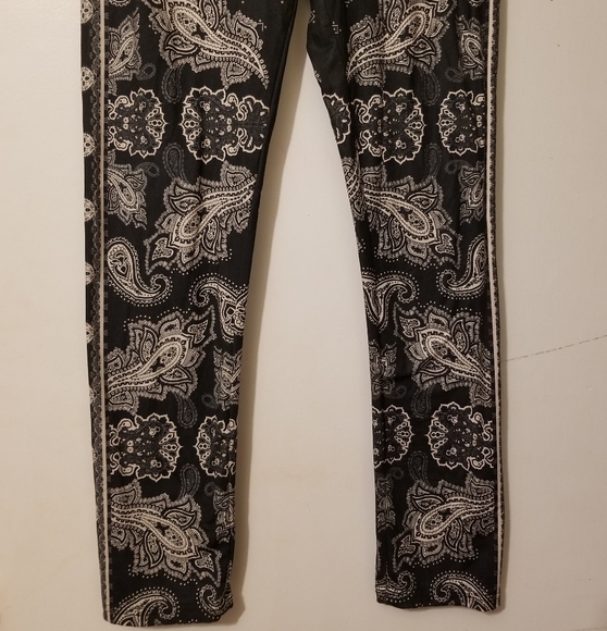 💥SIZE M LEGGING - Picture 3 of 6